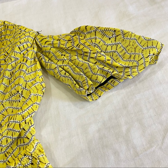 Line & Dot Yellow Shannon Corset Flutter Top XS - Picture 7 of 10